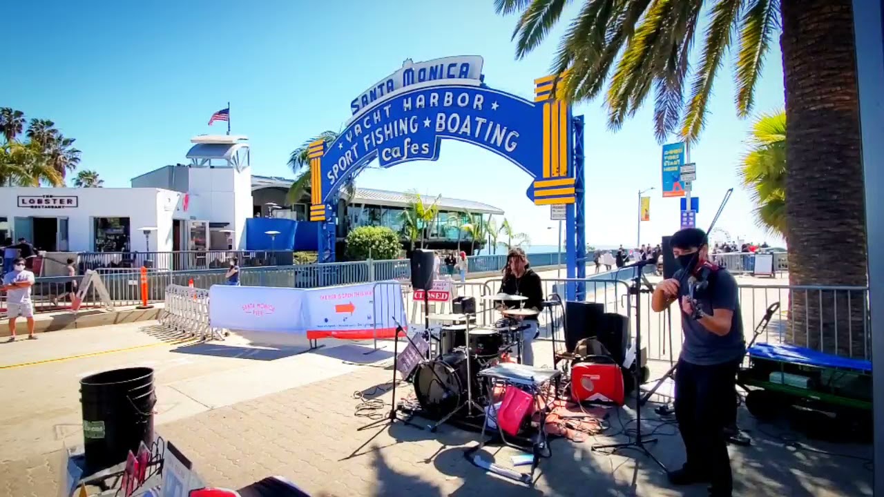 SANTA MONICA PIER MUSIC