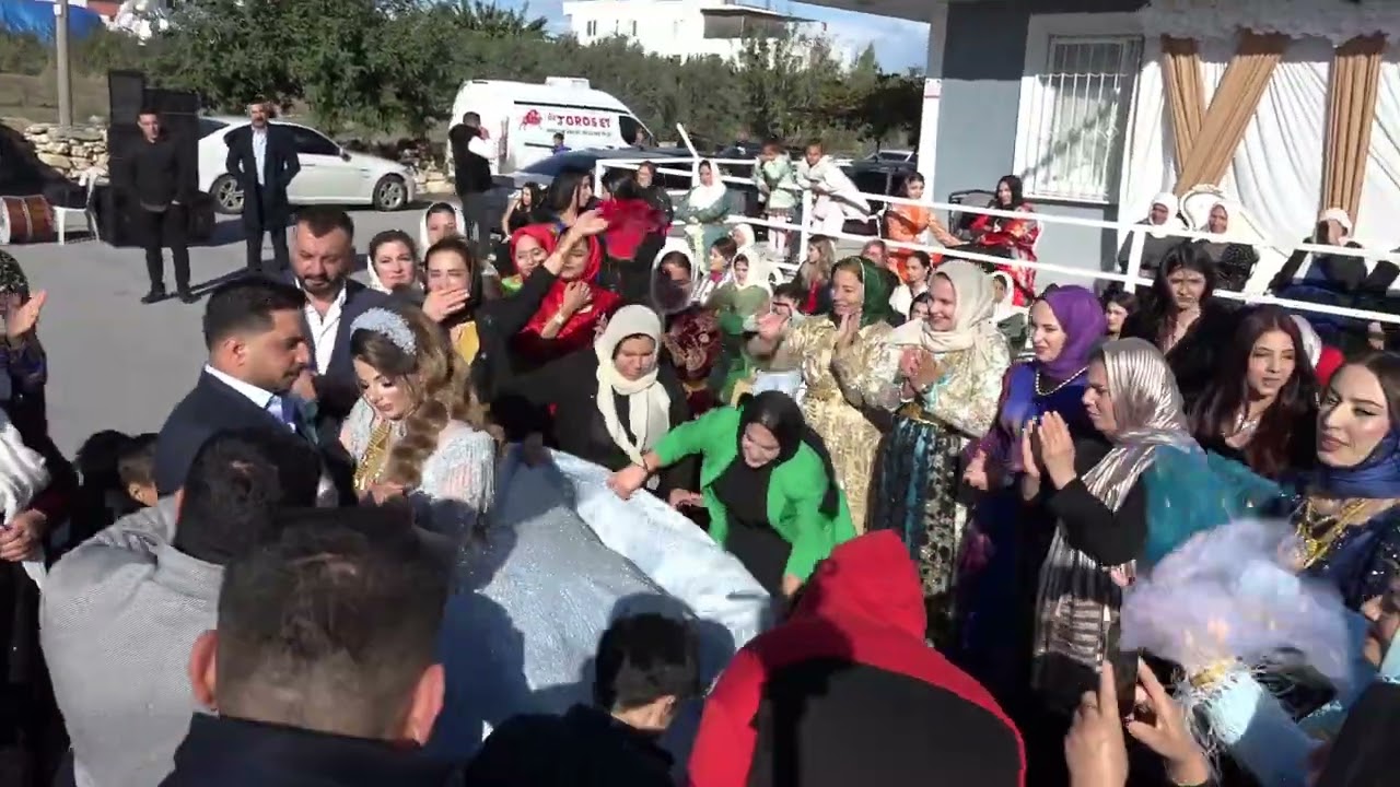ERGUVAN AİLESİ_OSMAN ERGUVANIN NİŞAN MERASİ HAYIRLI OLSUN                MALBATA ERGUVENLERE