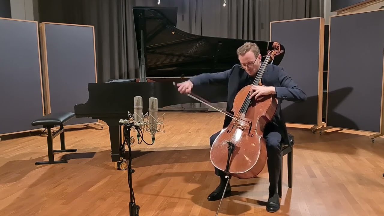 Penderecki Preludio from Suite for Cello Solo