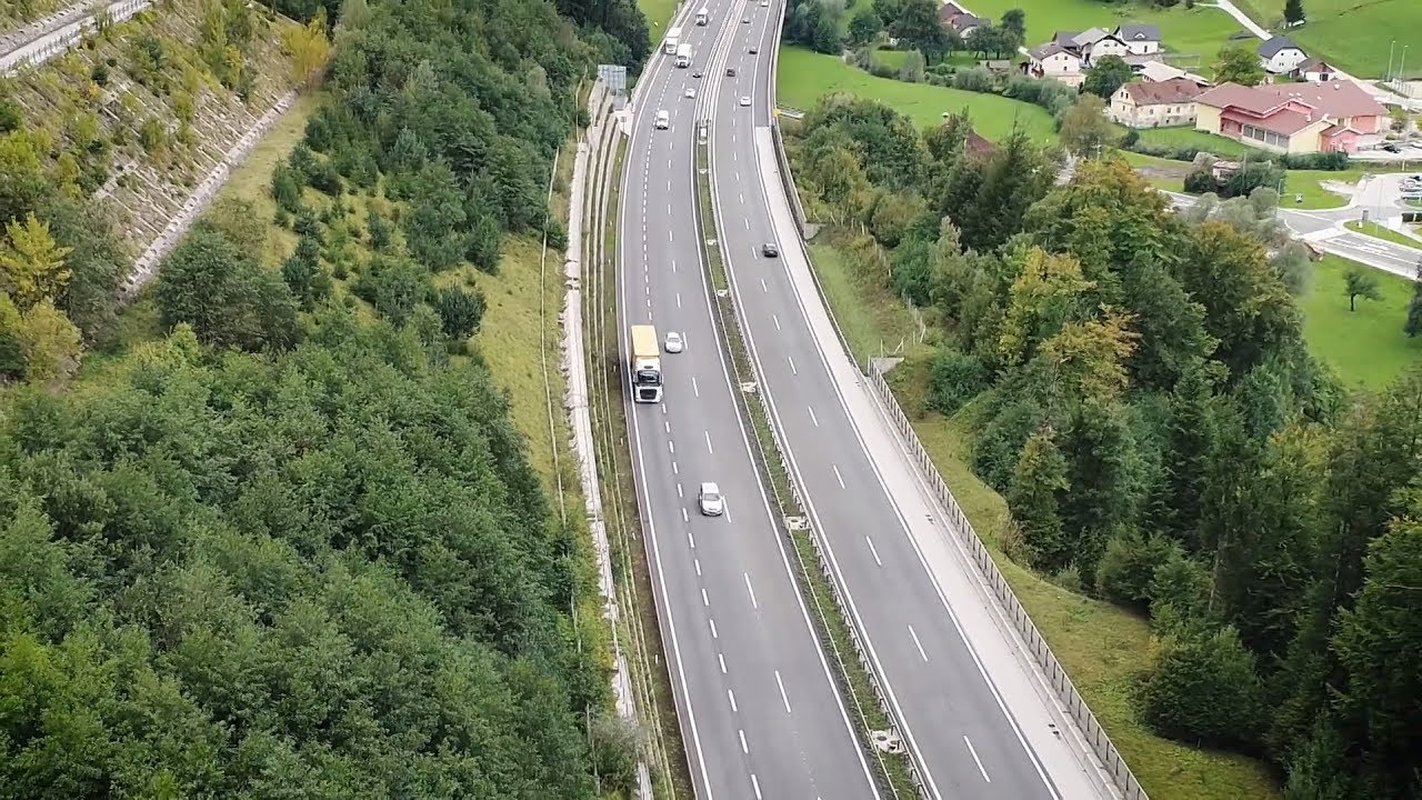 Varno za volanom: Tretji pas na avtocesti