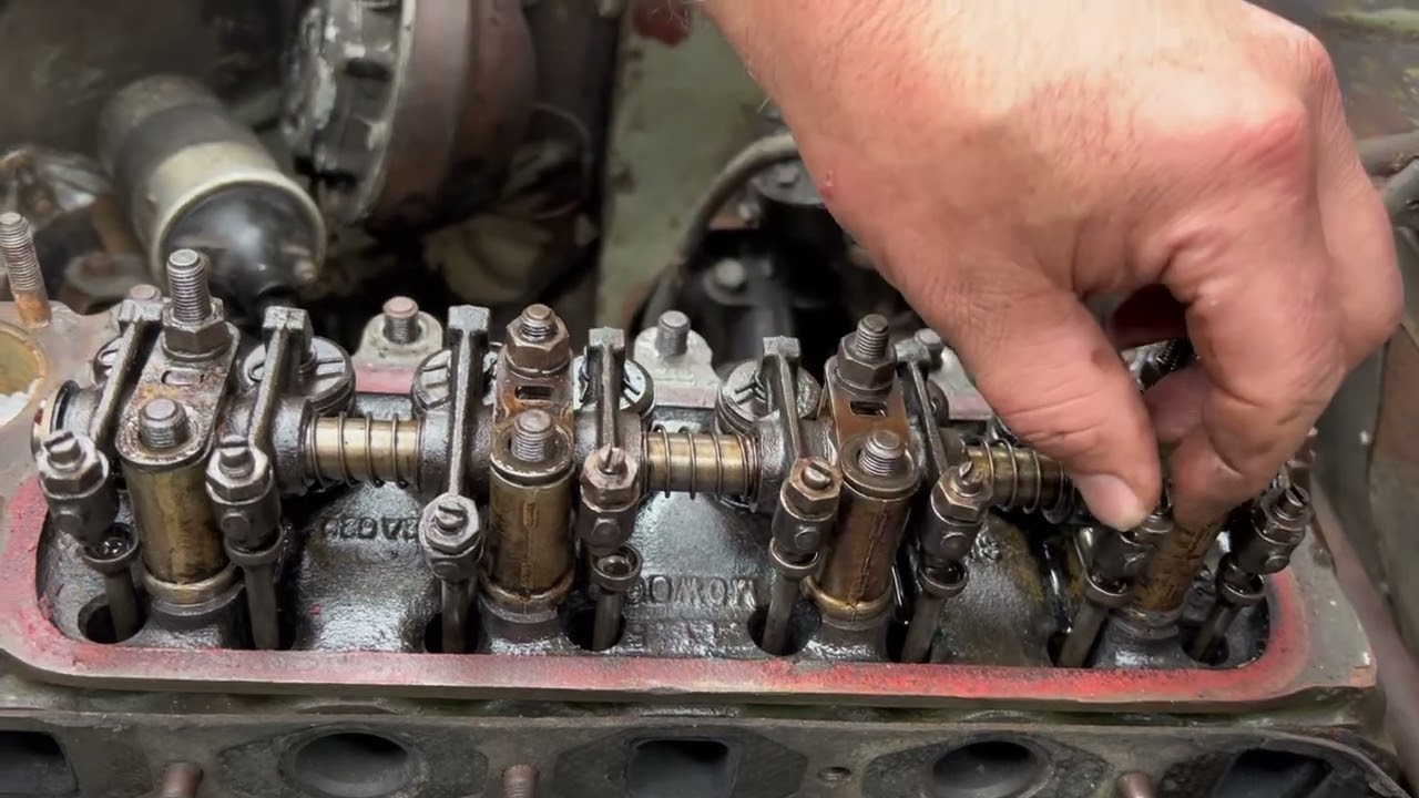 (Part 11) Austin A30 948 cc engine off with the head.