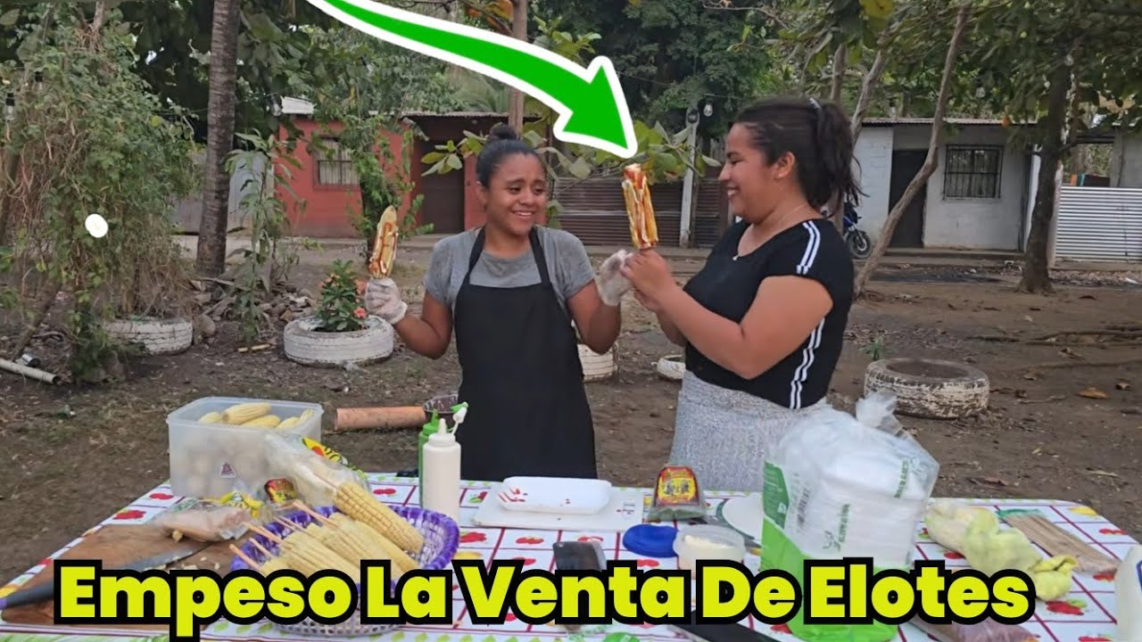 Yaki Llega Ayudar A Vender Los Elotes De Fredy Ordoñez