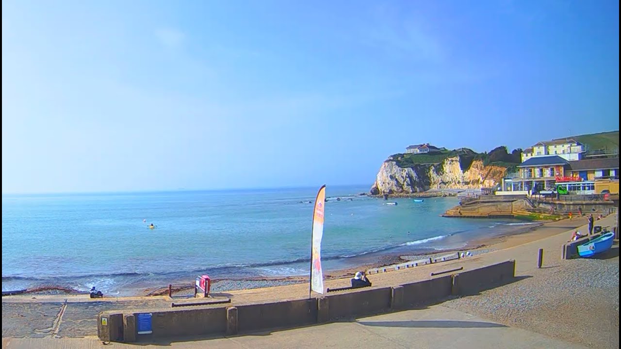 Ozolio LIVE: Freshwater Bay webcam