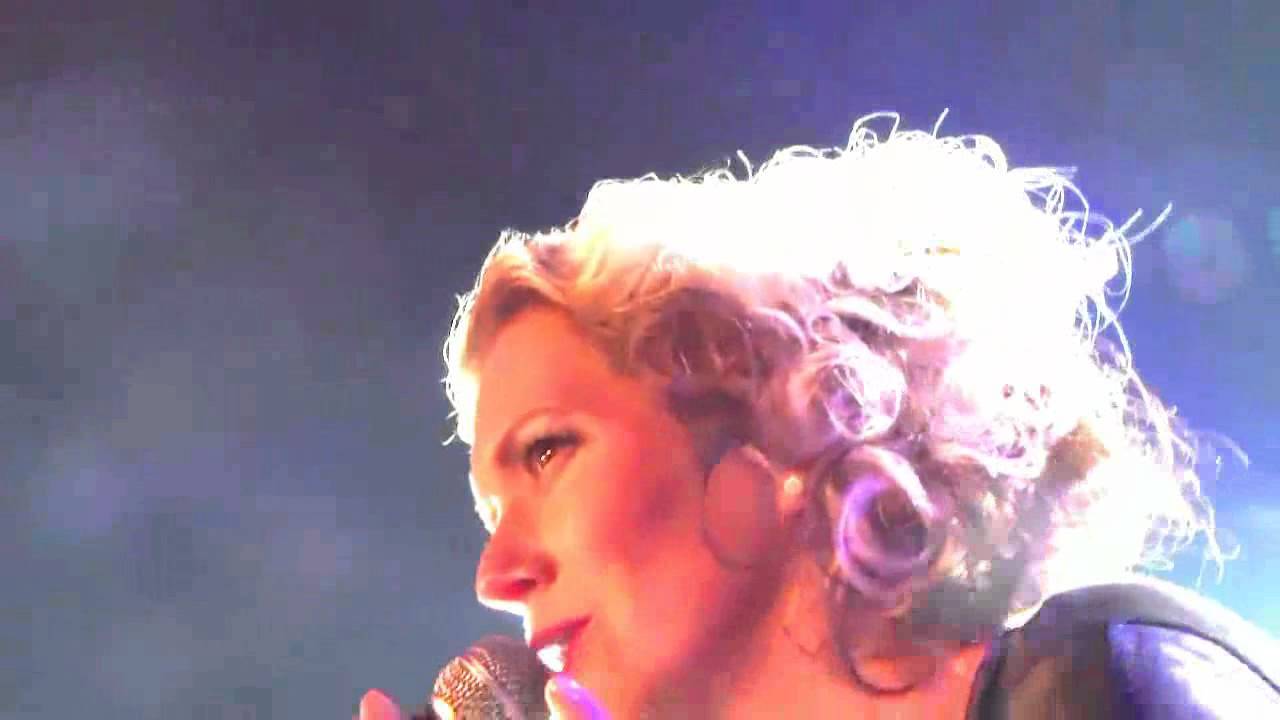 Poison Ivy - Alone (Heart cover) Top100 Live 2015