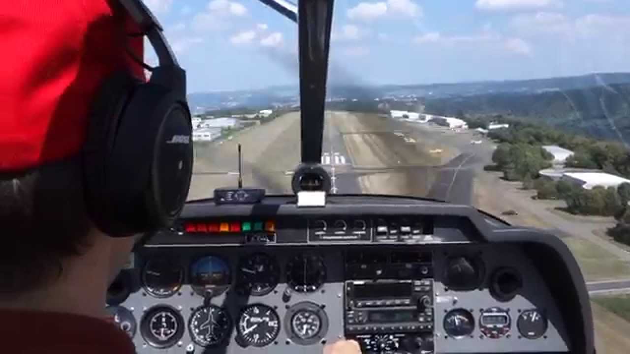 Landung in Koblenz-Winningen Piste 06 mit der DR400