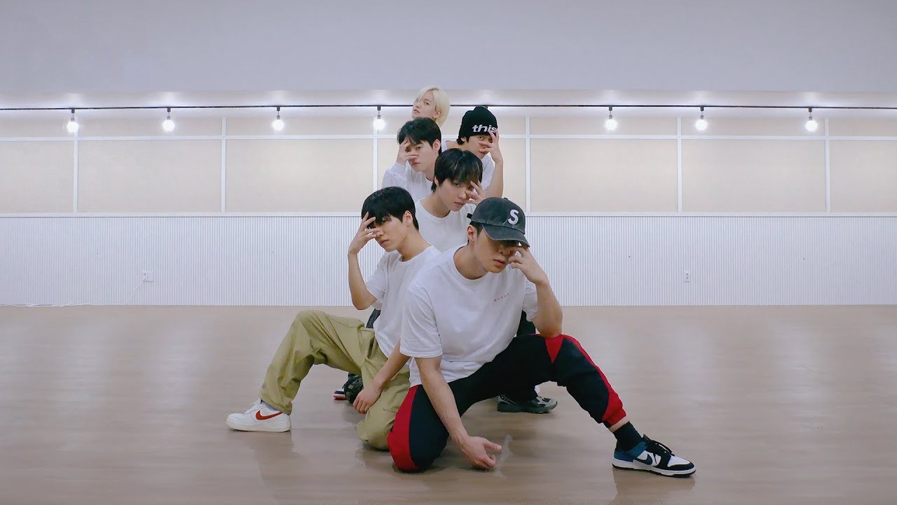 온앤오프 (ONF) - 'Bye My Monster' Dance Practice