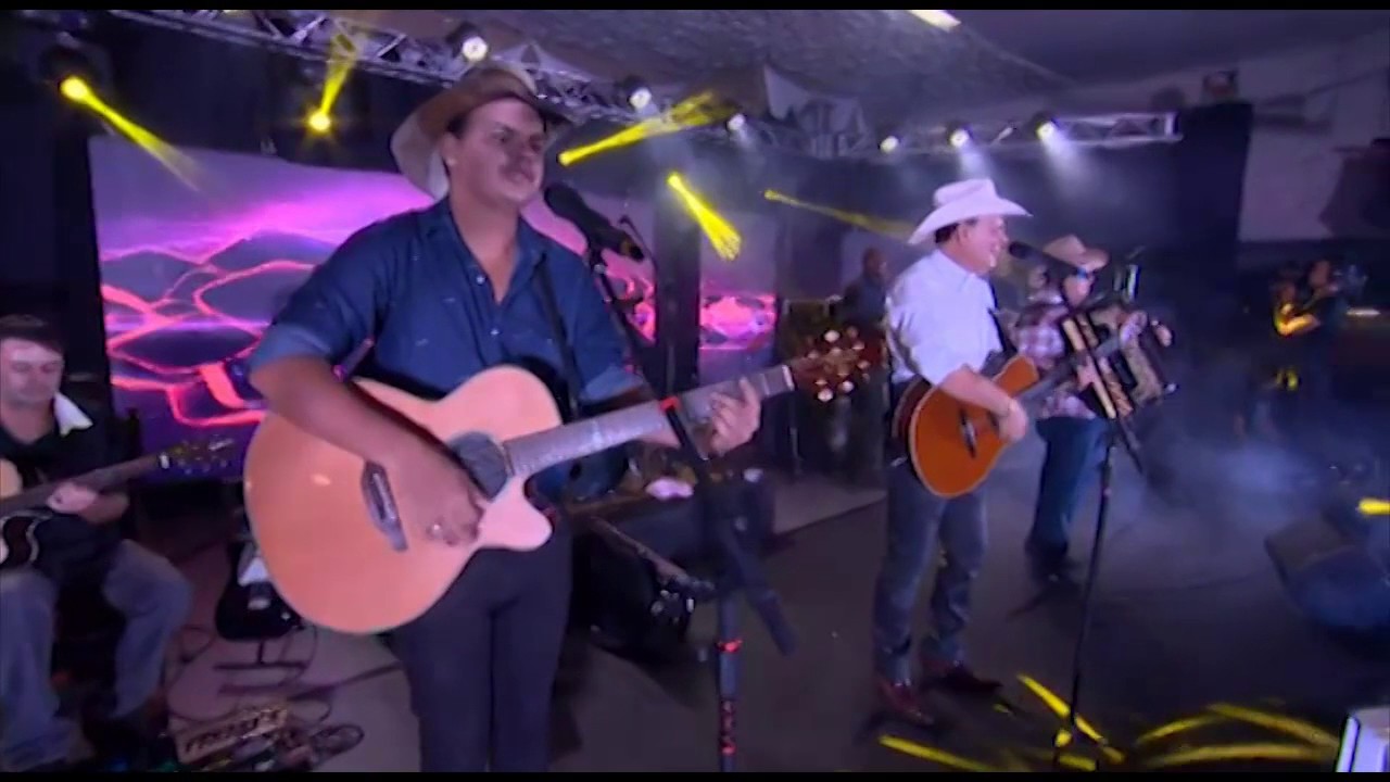 Morto Por Dentro - Trio Parada Bruta (Vídeo do DVD)