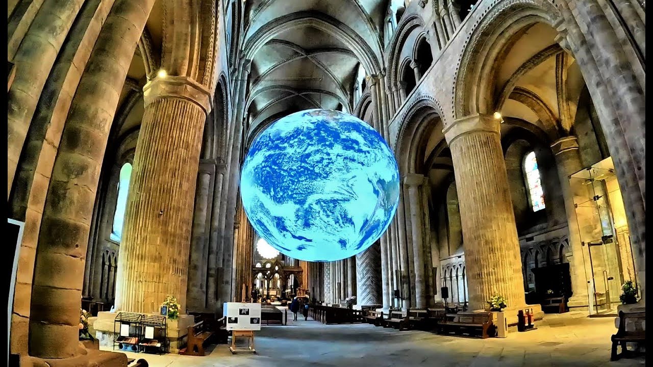 DURHAM CATHEDRAL HISTORY & TOUR