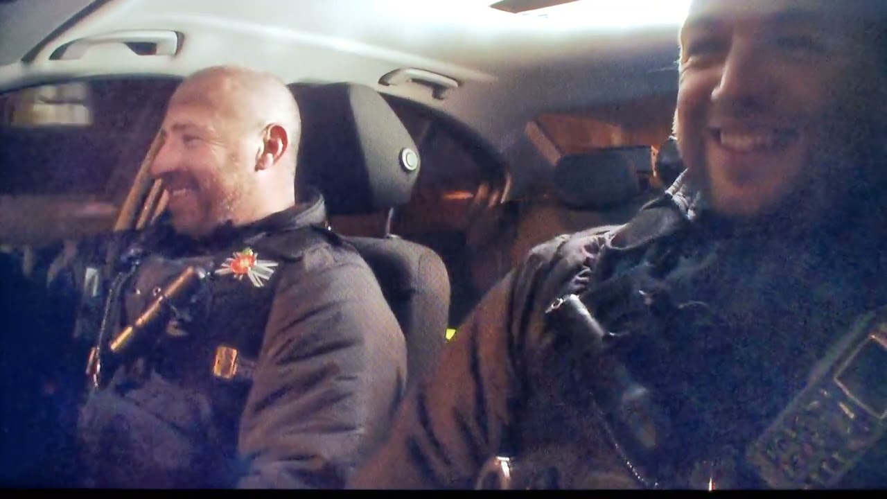 De politie op je hielen! - Seizoen 12 Aflevering 09