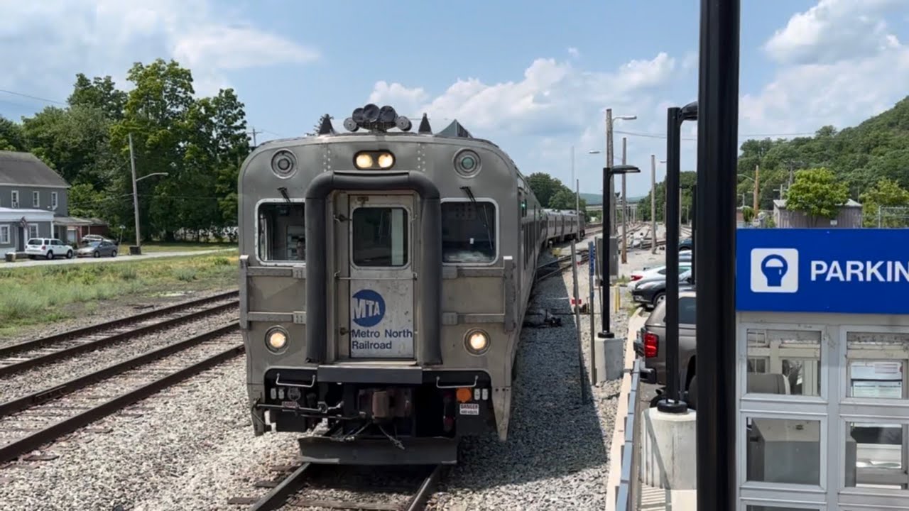 Metro-North/NJ Transit: Comet V Train Ride from Port Jervis to Hoboken (#64)
