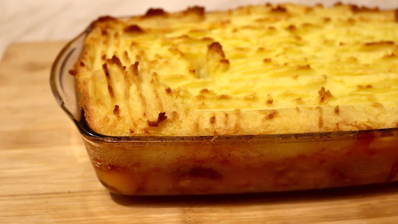Just 4 ingredients to make this Amazing Cottage Pie  |  Budget Recipe