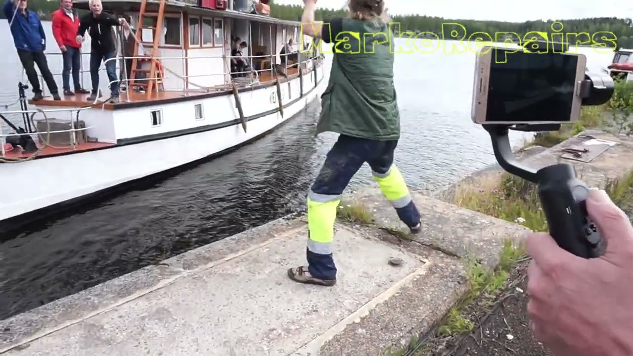 Suolahden vanhalla asemalla 2019 juhlapäivänä.