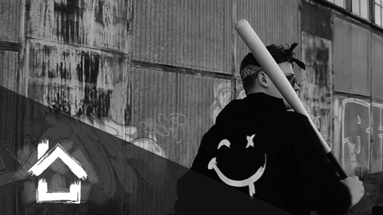 Szymi Szyms - Streetwear - ft. OsaKa - prod. Retnik - STAY08