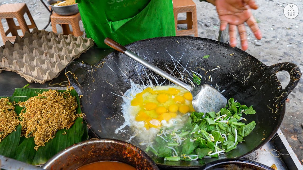 Popular Inexpensive Meals Under $1,5 in Indonesia - Indonesia Street Food