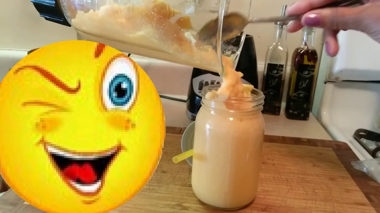 The best Keto friendly White Gummy Bear Smoothie