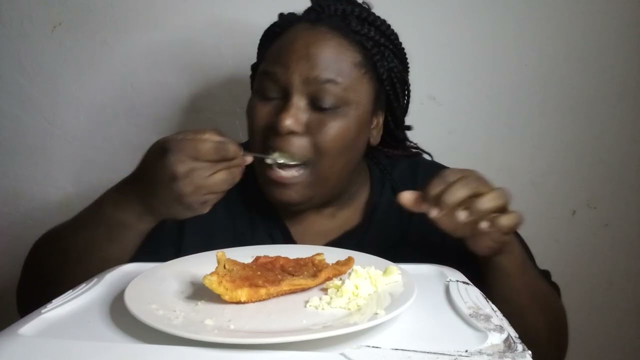 [BREAKFAST] CATFISH, GRITS AND EGGS 