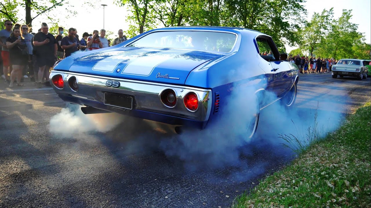 MORE TIRE SMOKE!! Ultimate MUSCLE CARS BURNOUTS Compilation 2021 *Part 2*