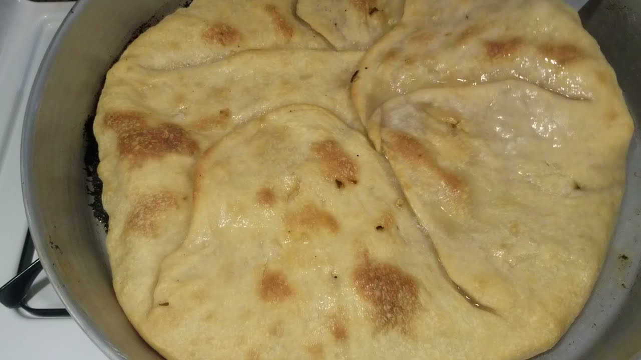 Video # 74 Pogasnjak sa piletinom  #Bosnian #dish #poğaça #pogašnjak #pogaĉnjak - Pogachnjak :)