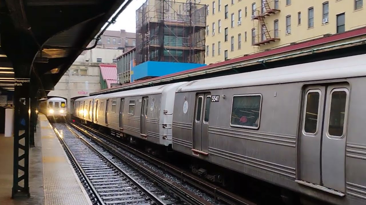 R46 #5539 (Q) + R46 #5556/#5560 (Q) at Prospect Park 