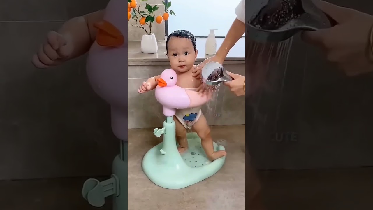 So cute😍&hearts;️ baby laughing🤣 hysterically | funny video #funnybabyvideos #babylaughing