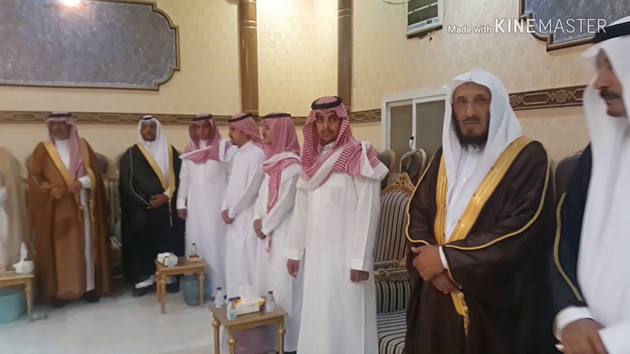 أهالي قرية الصمخية يكرمون نائب القرية مع عدد من نواب قرى الواديين