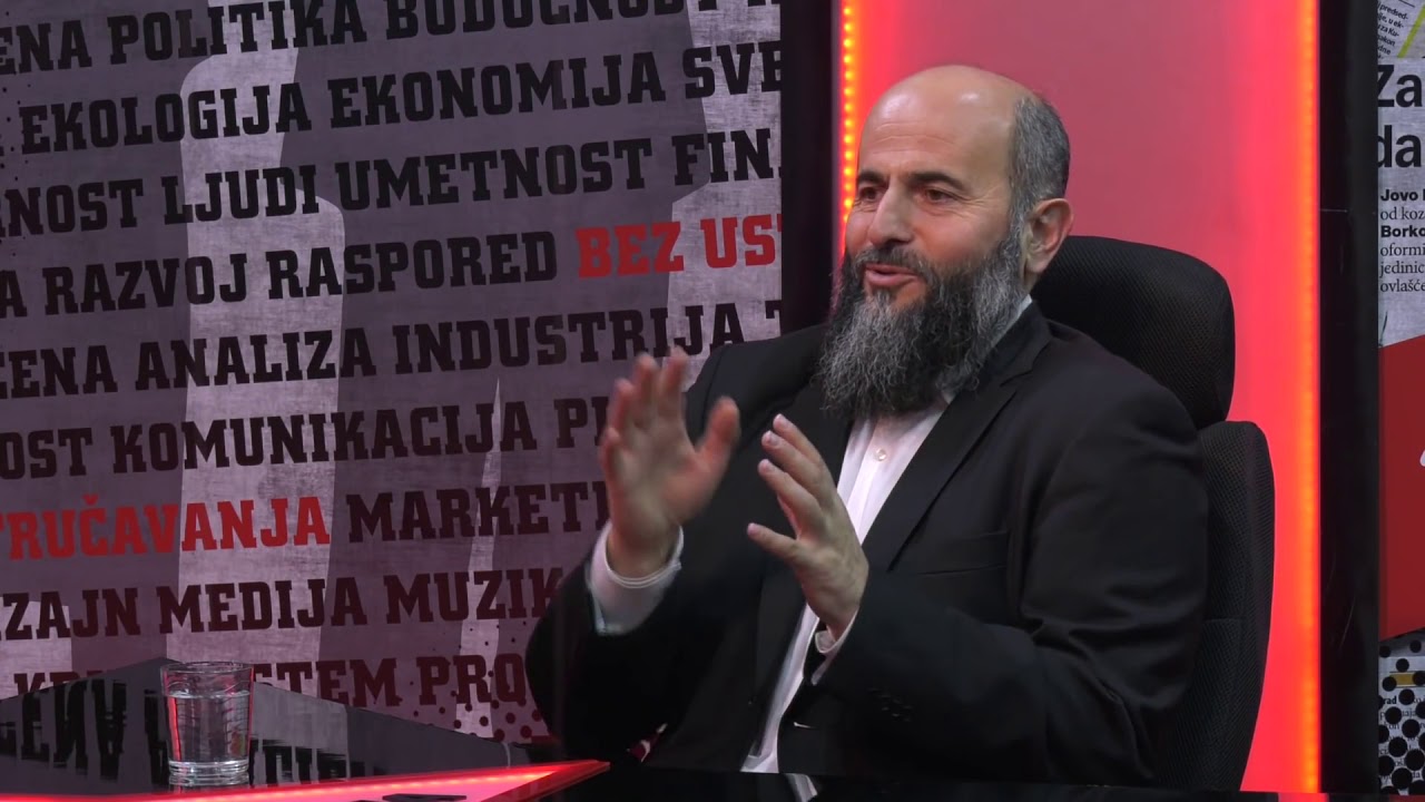BEZ USTRUČAVANJA - akademik Muamer Zukorlić