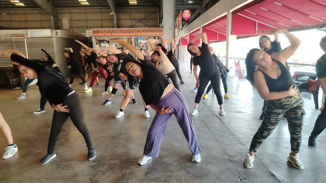 Stick With You | Cooldown | Herbalife Ladies and Zumba Friends | Regular Zumba