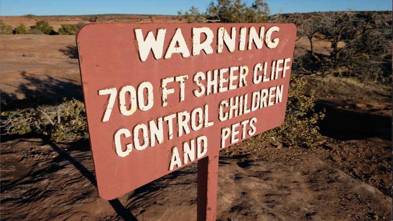 Exploring the Historic Canyon De Chelly - Chinle, Arizona