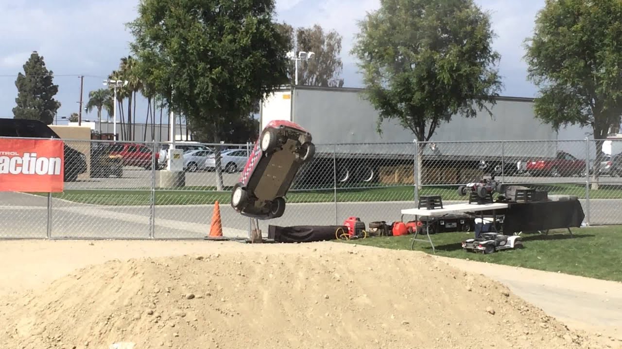 Losi 1/5 Mini WRC gas RC makes massive jumps at RCX 2015