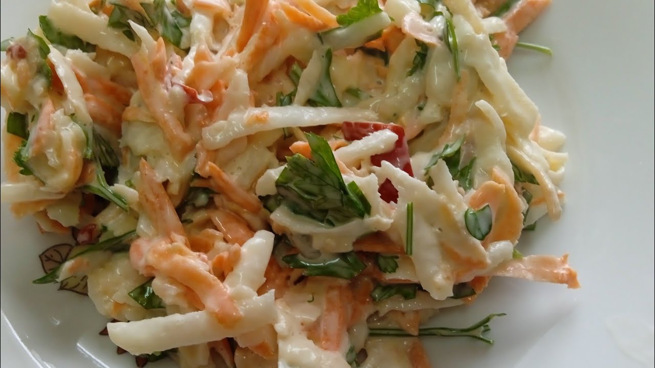 Витаминный салат из черной редьки с яблоком, чесноком и свежей морковью😘Очень вкусно и полезно!