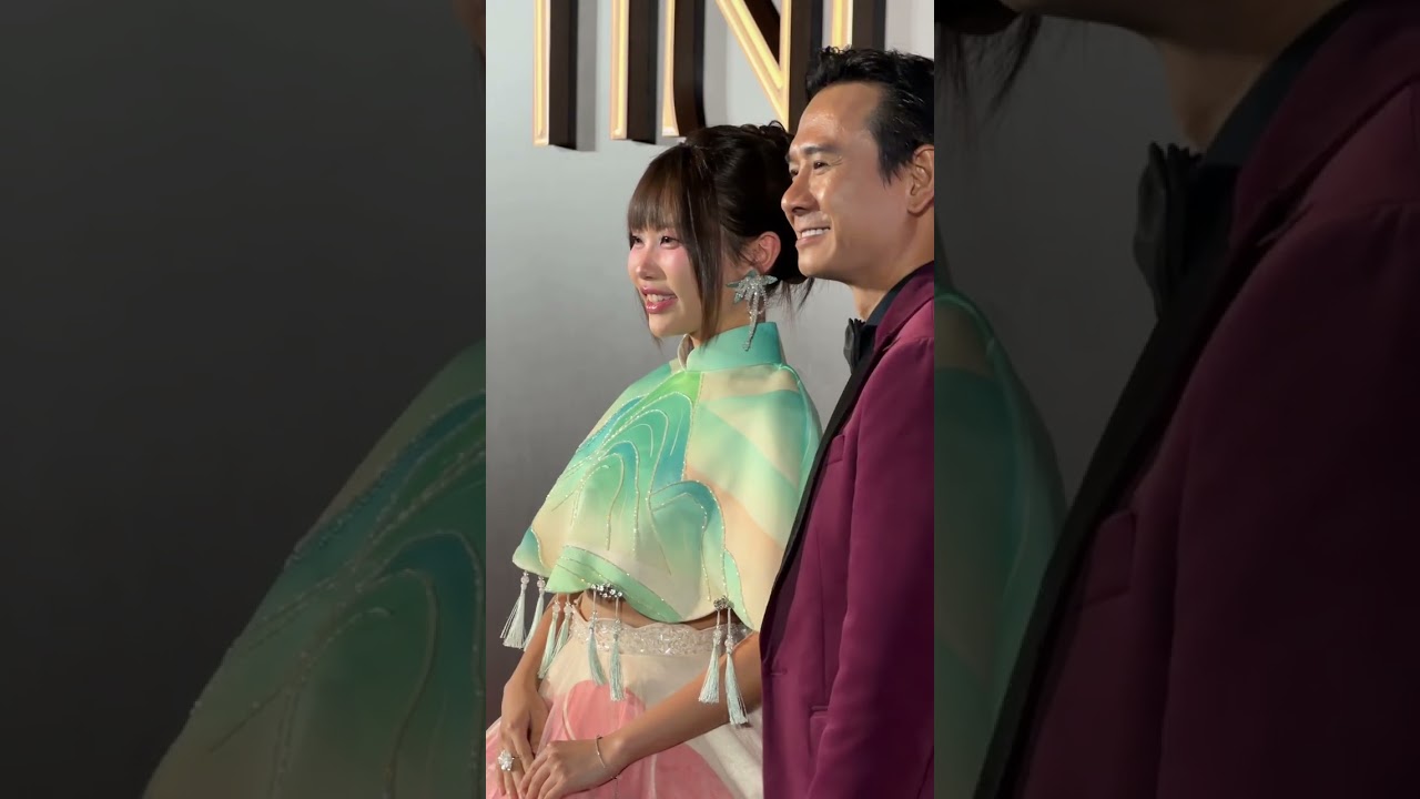 Midu, Phương Mỹ Chi, Hoà Minzy, Võ Hạ Trâm, Ngọc Nga, Phương Linh lộng lẫy  thảm đỏ Tinh Hoa Việt