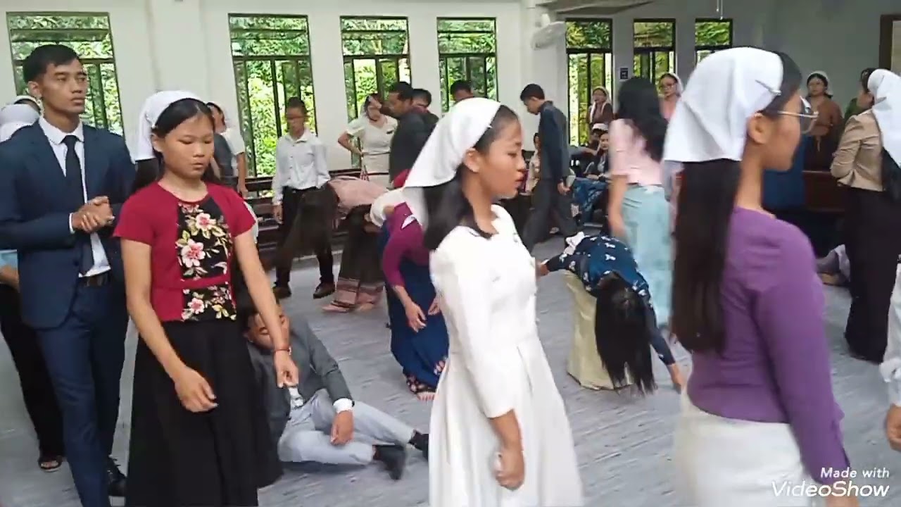 Evan Lalrinnunga  Thlaraulam zai.... 🙏🙏