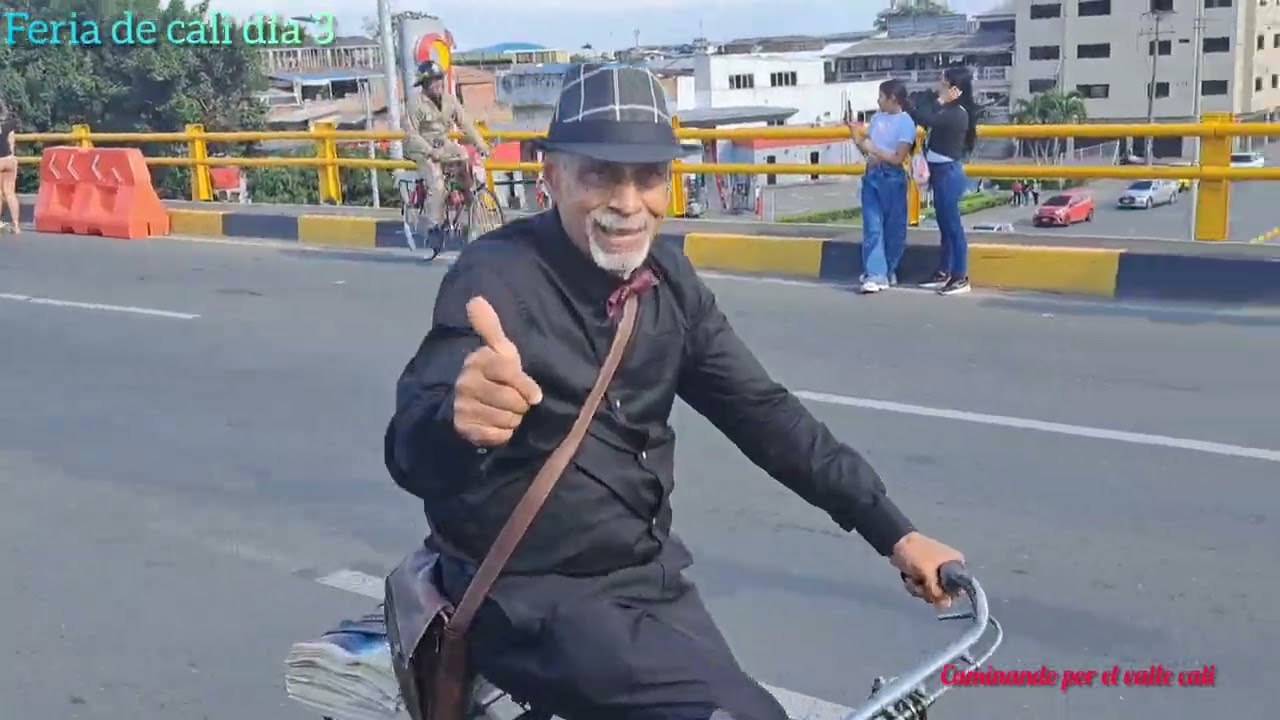 Feria de cali día 3 carros antiguos  muy bonitos no te pierdas este video 