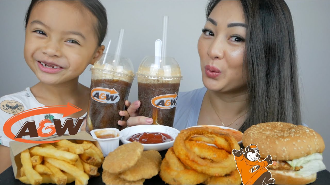 A&W Habanero Chicken Burger, Chicken Fingers & Root Bear Float Mukbang | N.E Let's Eat