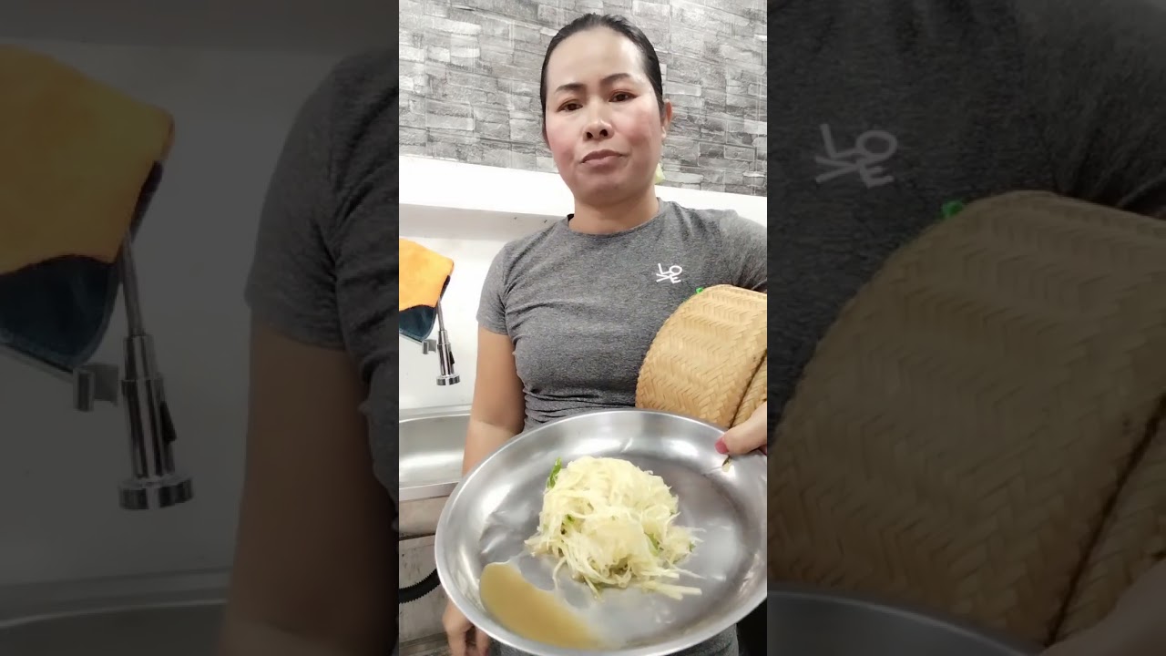 ตำส้มตำกันคะกินข้าวแกงขี้เหล็ก