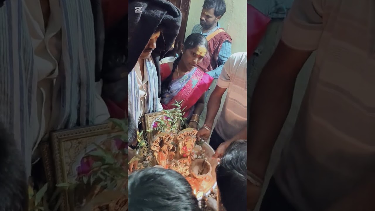 🙏శ్రీ రేణుక ఎల్లమ్మ శ్రీ మల్లికార్జున స్వామి దేవుళ్ళ గుడిలో నుండి ఎదురుక జరిగింది 🙏 ఓగ్గు శ్రీశైలం 