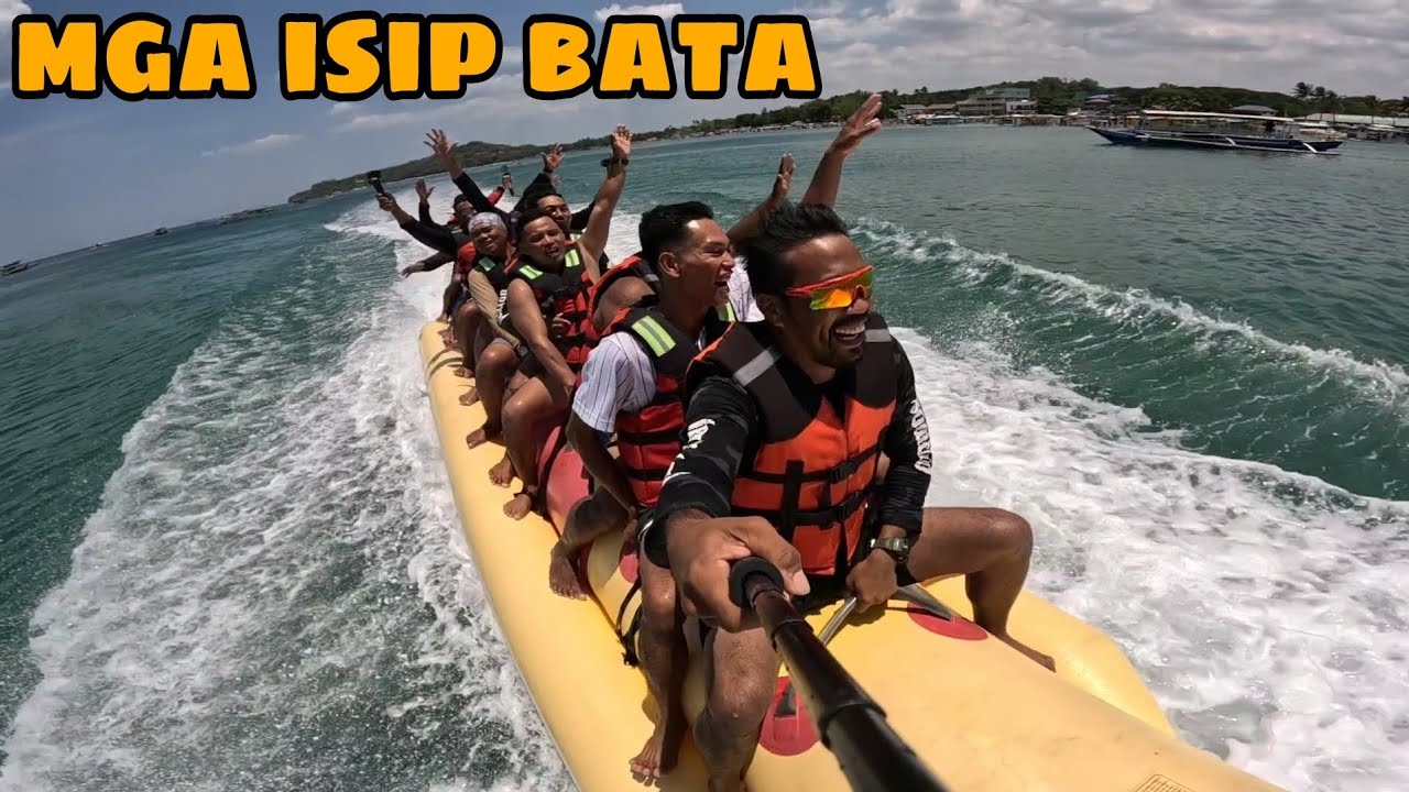 NAG BANANA BOAT ANG MGA WEIRD NA MANDARAGAT