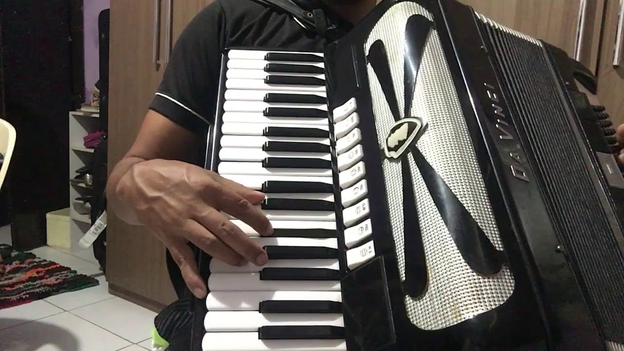Ensinando a música AQUILO BOM do mestre Luiz Gonzaga