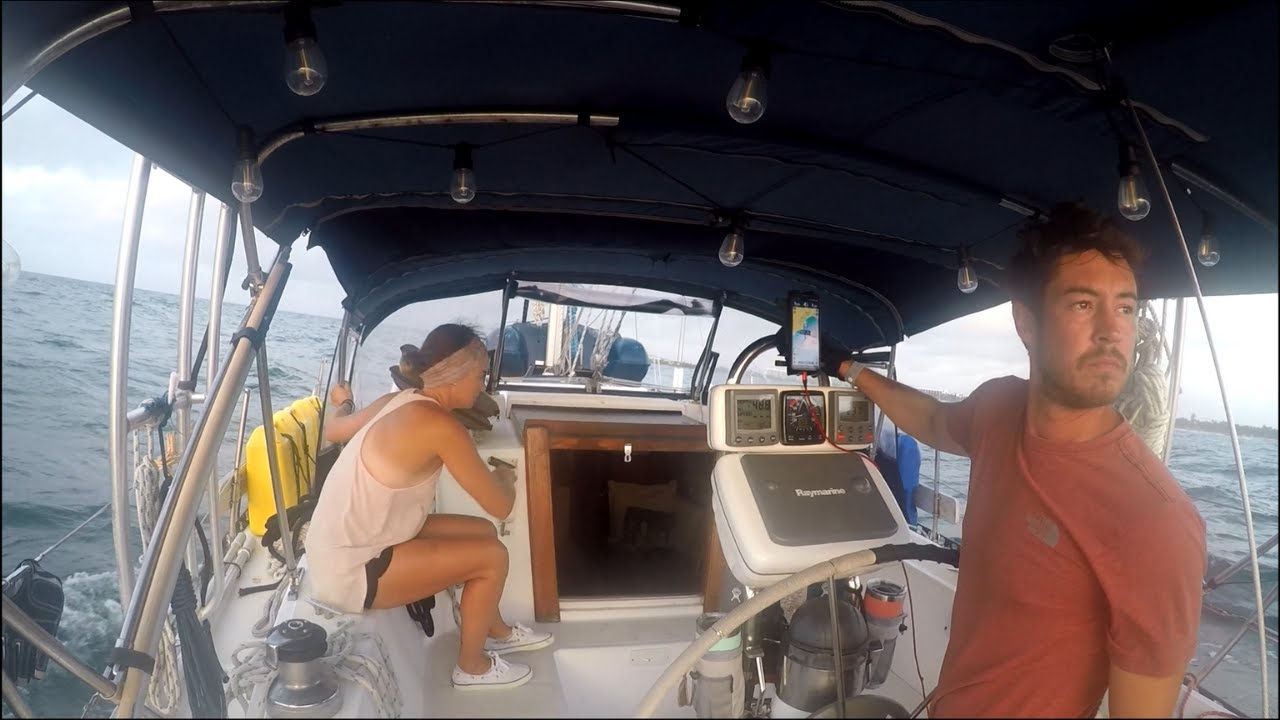 Sailing South Down Mexico's Coast | DANGEROUS PASS