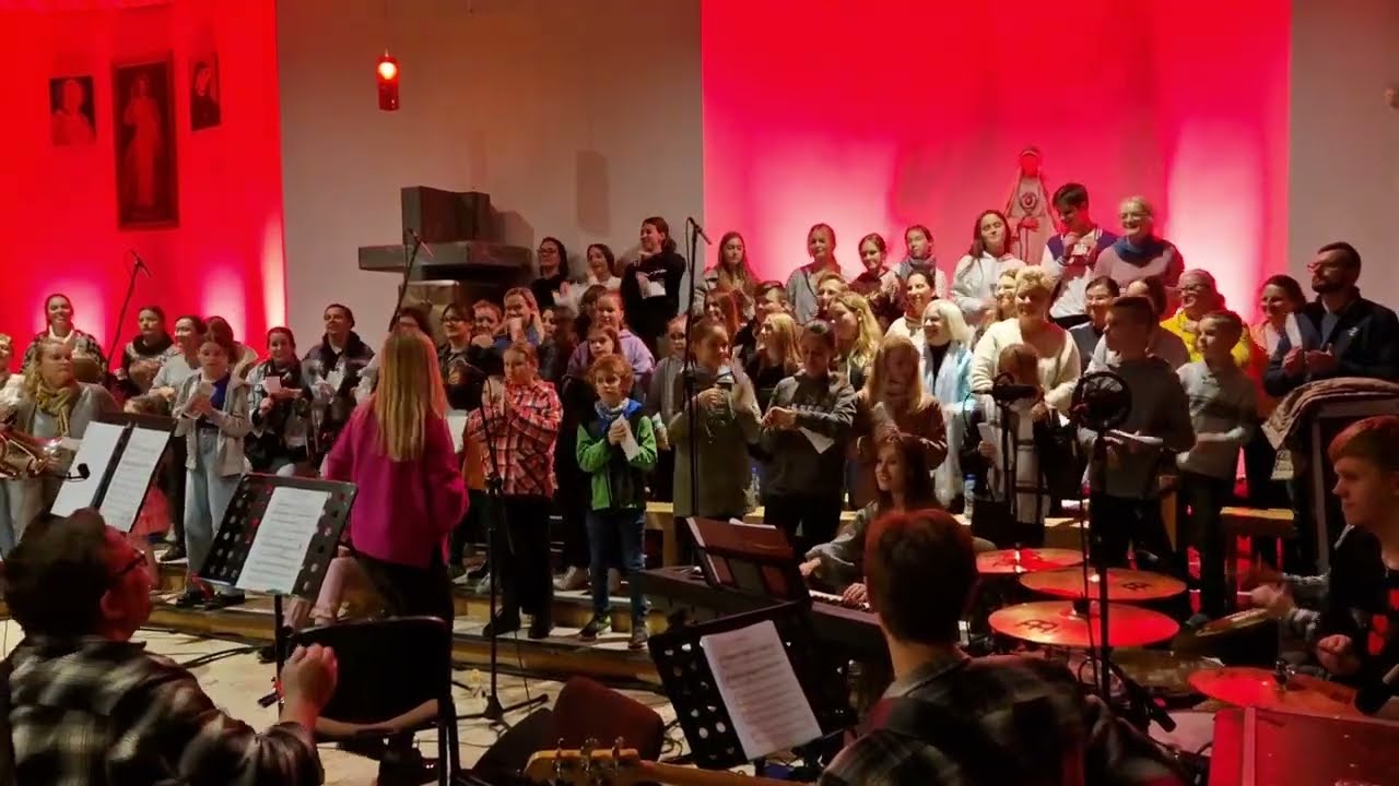 KUMBAYA - Chór Warsztatowy X Warsztatów Gospel w Starogardzie Gdańskim