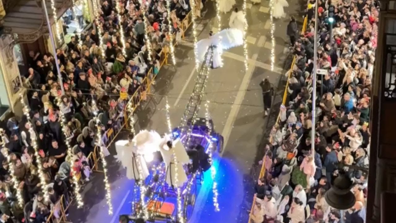 Kings' Day Parade: Vibrant Celebration in Valencia, Spain || WooGlobe