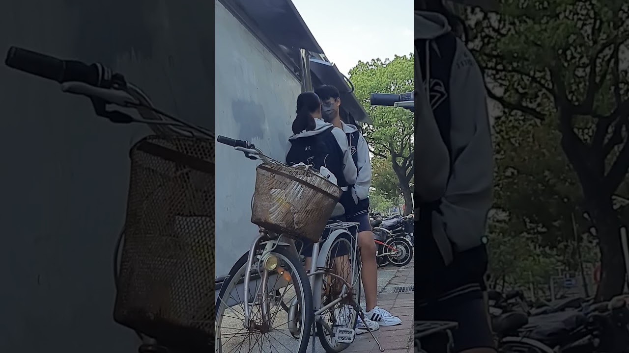 潭秀國中學生情侶在潭子火車站互慰