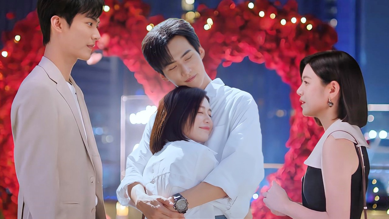【狙击蝴蝶】😍李霧向岑矜求婚！姐姐卻還想跟他談戀愛！🦋#狙击蝴蝶 #周柯宇 #陈妍希 #最新電影#愛情電影