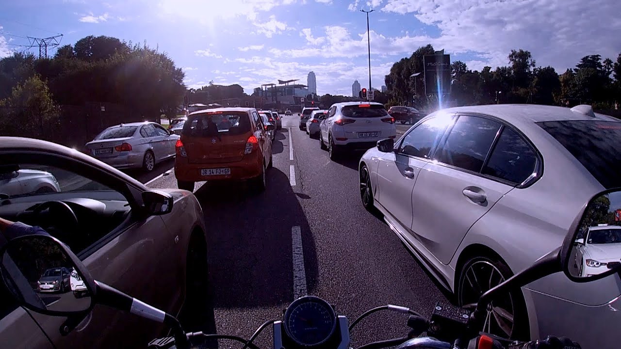 Navigating Sandton Traffic On My Commute to Work