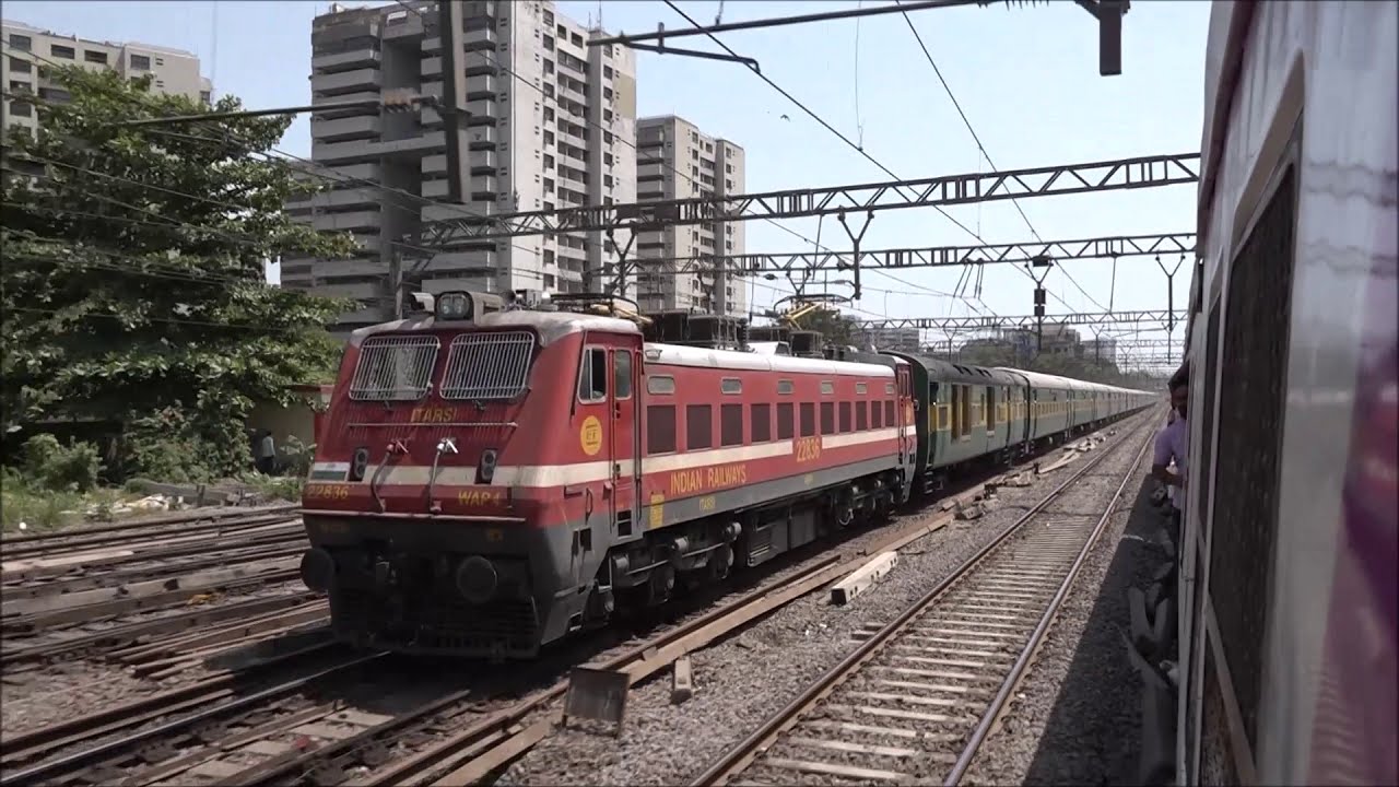 Great Parallel Run ! Beautiful Jabalpur Garib Rath Express Speedily Overtaking Mumbai Local Train !!
