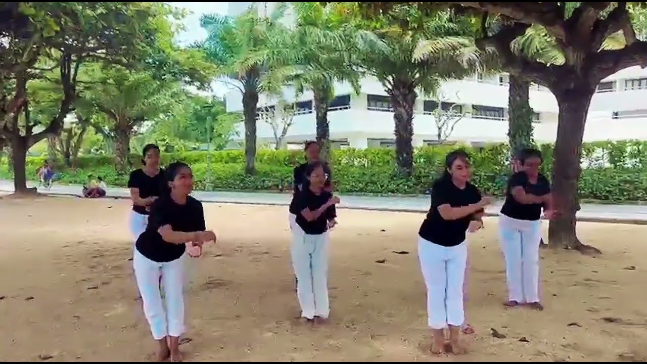 Senam Ikan Nae dipante bersama guru TK Kartika VII-13