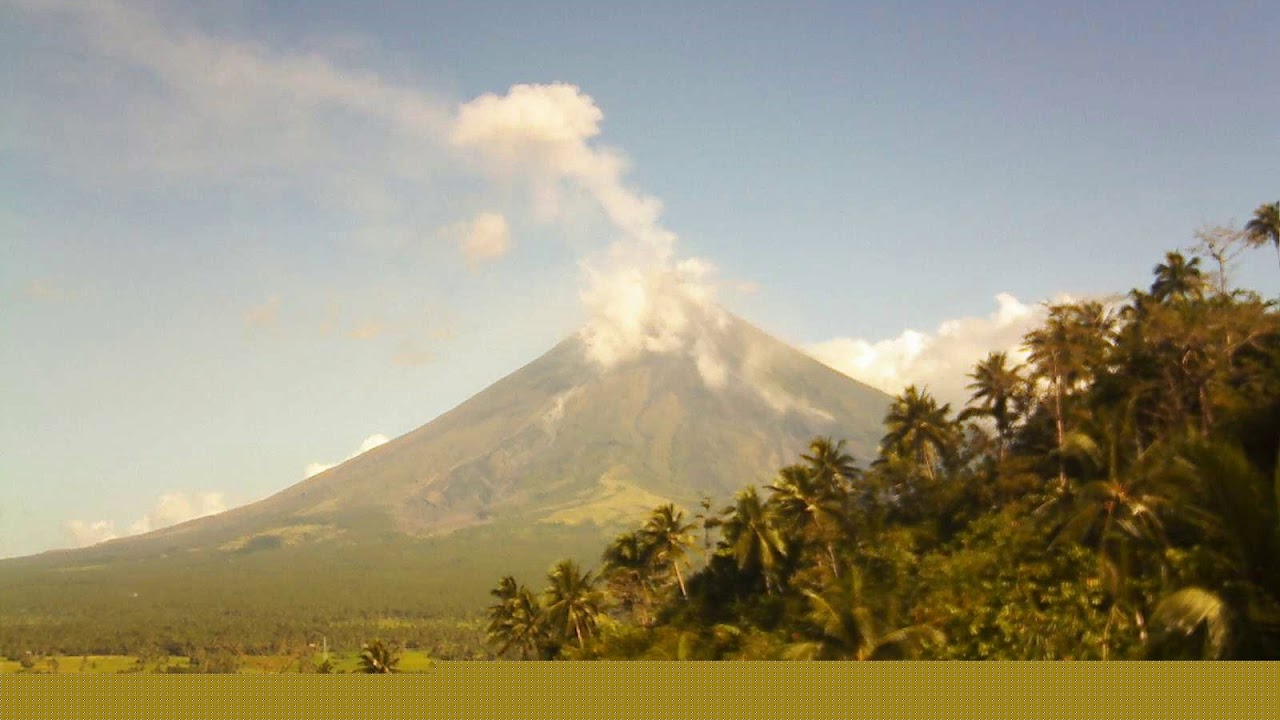 14/3/2018 - Mt Mayon TimeLapse