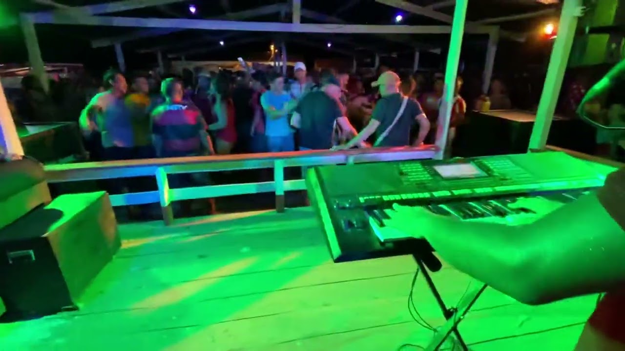 Rayane show & Beval lima ao vivo no haras nois 2022