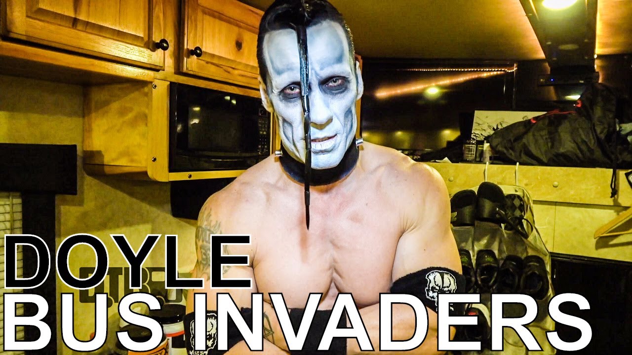 Doyle - BUS INVADERS Ep. 1196