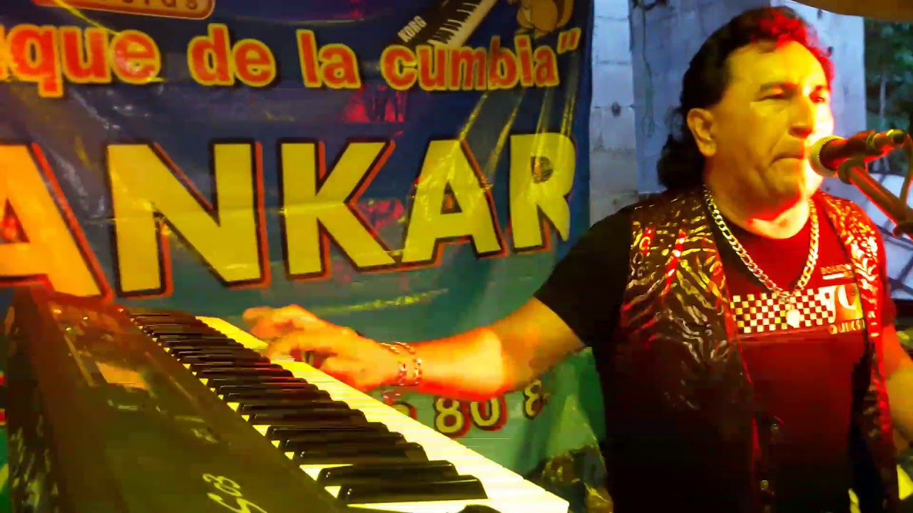 EN VIVO POPURRI CHUNCHAK